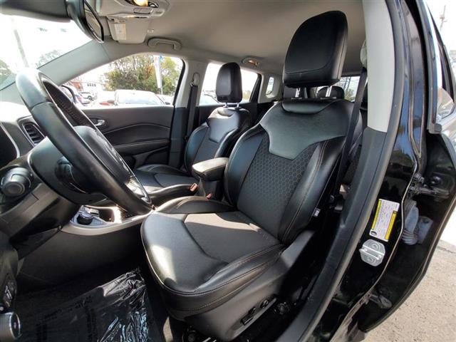 Used Jeep Compass Latitude 4x4 2018 | Sunrise Auto Outlet. Amityville, New York Used Jeep Compass Latitude 4x4 2018 | Sunrise Auto Outlet. Amityville, New York