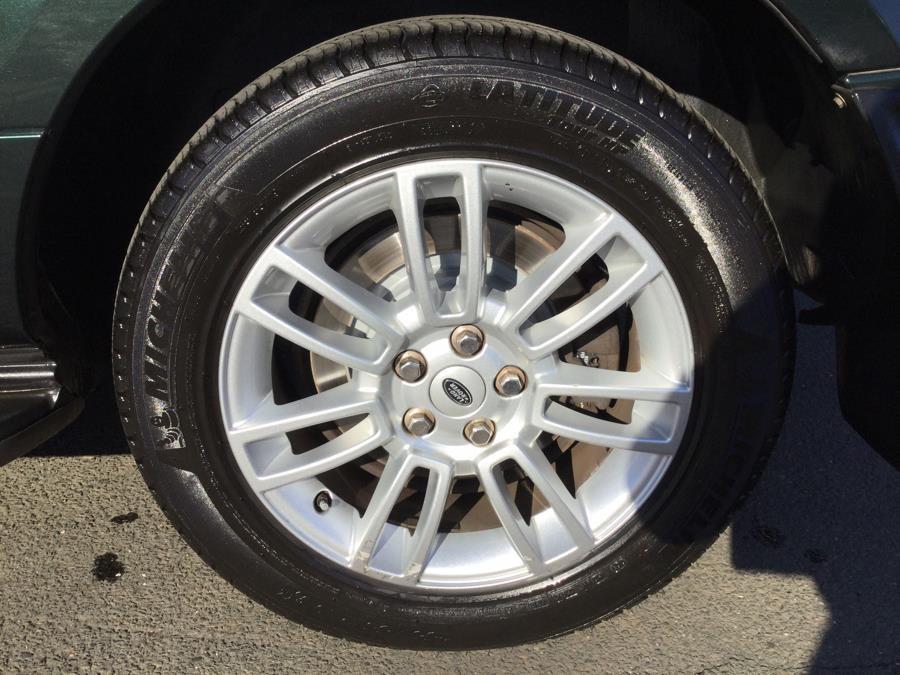 2011 Land Rover Range Rover 4WD 4dr HSE, available for sale in Plantsville, Connecticut | L&S Automotive LLC. Plantsville, Connecticut 2011 Land Rover Range Rover 4WD 4dr HSE, available for sale in Plantsville, Connecticut | L&S Automotive LLC. Plantsville, Connecticut