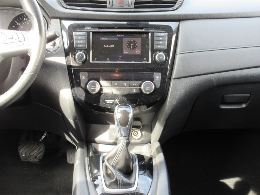 2019 Nissan Rogue FWD SV, available for sale in Linden, New Jersey | Route 27 Auto Mall. Linden, New Jersey 2019 Nissan Rogue FWD SV, available for sale in Linden, New Jersey | Route 27 Auto Mall. Linden, New Jersey