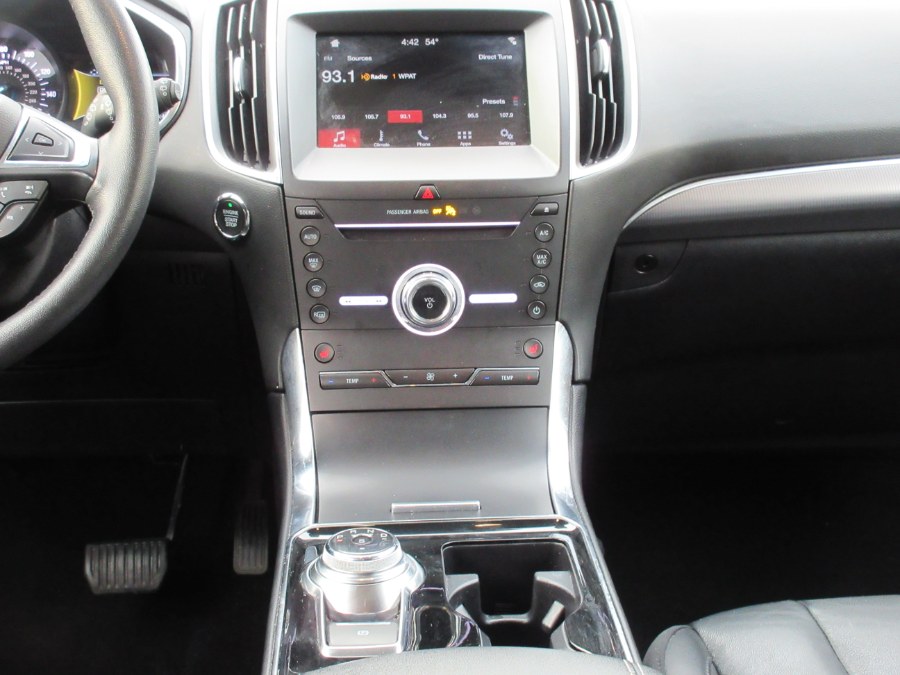 2019 Ford Edge Titanium FWD, available for sale in Linden, New Jersey | Route 27 Auto Mall. Linden, New Jersey 2019 Ford Edge Titanium FWD, available for sale in Linden, New Jersey | Route 27 Auto Mall. Linden, New Jersey