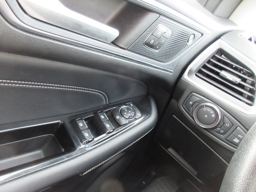 2019 Ford Edge Titanium FWD, available for sale in Linden, New Jersey | Route 27 Auto Mall. Linden, New Jersey 2019 Ford Edge Titanium FWD, available for sale in Linden, New Jersey | Route 27 Auto Mall. Linden, New Jersey