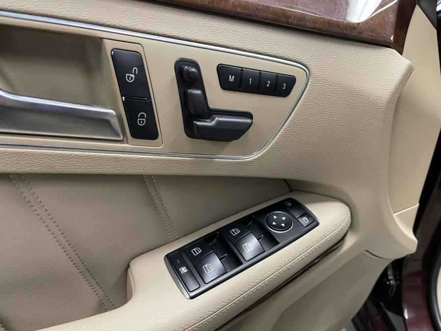 Used Mercedes-Benz E-Class 4dr Sdn E350 Luxury 4MATIC *Ltd Avail* 2013 | 5 Towns Drive. Inwood, New York Used Mercedes-Benz E-Class 4dr Sdn E350 Luxury 4MATIC *Ltd Avail* 2013 | 5 Towns Drive. Inwood, New York