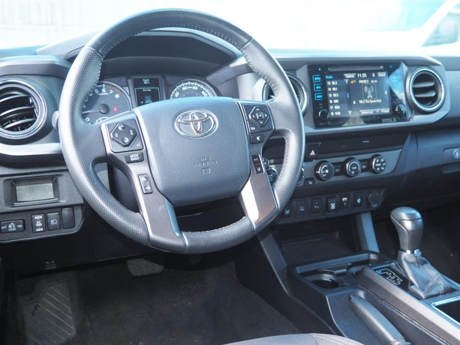 Used Toyota Tacoma TRD Off-Road 2019 | Autouse. Andover, Massachusetts Used Toyota Tacoma TRD Off-Road 2019 | Autouse. Andover, Massachusetts