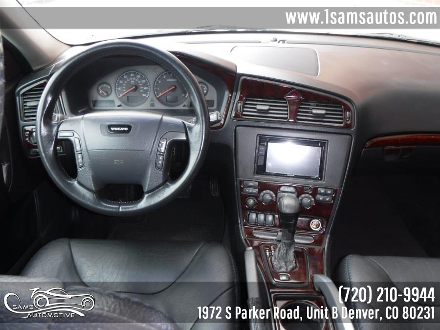 Used Volvo V70 XC AWD A SR 5dr Wgn AWD Turbo w/SR 2001 | Sam's Automotive. Denver, Colorado Used Volvo V70 XC AWD A SR 5dr Wgn AWD Turbo w/SR 2001 | Sam's Automotive. Denver, Colorado