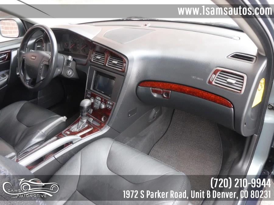 Used Volvo V70 XC AWD A SR 5dr Wgn AWD Turbo w/SR 2001 | Sam's Automotive. Denver, Colorado Used Volvo V70 XC AWD A SR 5dr Wgn AWD Turbo w/SR 2001 | Sam's Automotive. Denver, Colorado