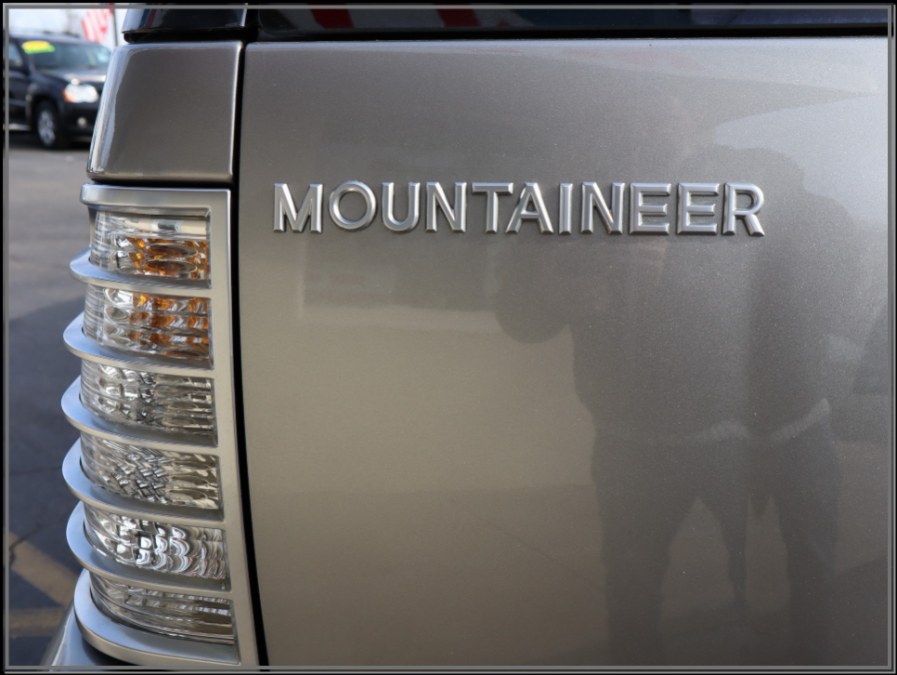 2008 Mercury Mountaineer AWD 4dr V8 Premier, available for sale in Huntington Station, New York | My Auto Inc.. Huntington Station, New York 2008 Mercury Mountaineer AWD 4dr V8 Premier, available for sale in Huntington Station, New York | My Auto Inc.. Huntington Station, New York