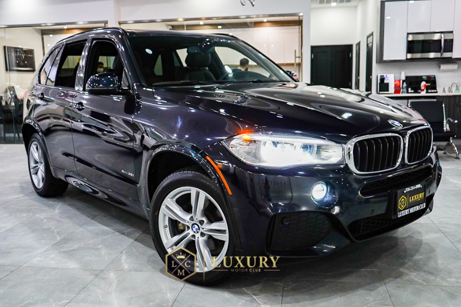 2018 BMW X5 xDrive35i Sports Activity Vehicle, available for sale in Franklin Square, New York | Luxury Motor Club. Franklin Square, New York 2018 BMW X5 xDrive35i Sports Activity Vehicle, available for sale in Franklin Square, New York | Luxury Motor Club. Franklin Square, New York