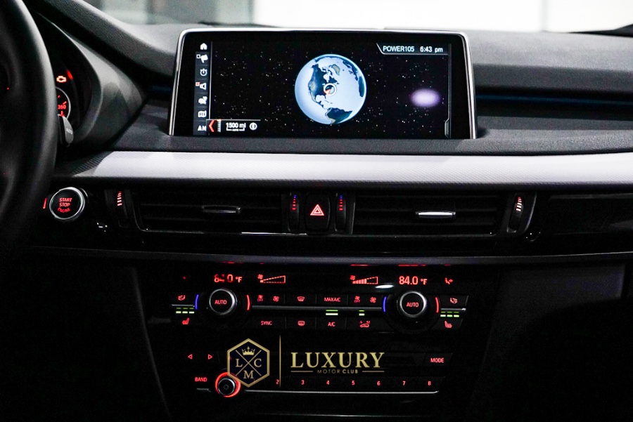 2018 BMW X5 xDrive35i Sports Activity Vehicle, available for sale in Franklin Square, New York | Luxury Motor Club. Franklin Square, New York 2018 BMW X5 xDrive35i Sports Activity Vehicle, available for sale in Franklin Square, New York | Luxury Motor Club. Franklin Square, New York
