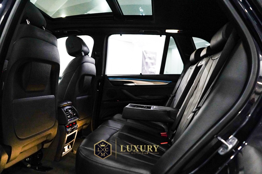 2018 BMW X5 xDrive35i Sports Activity Vehicle, available for sale in Franklin Square, New York | Luxury Motor Club. Franklin Square, New York 2018 BMW X5 xDrive35i Sports Activity Vehicle, available for sale in Franklin Square, New York | Luxury Motor Club. Franklin Square, New York
