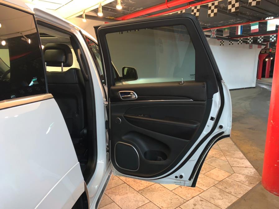 Used Jeep Grand Cherokee Summit 4x4 2017 | European Auto Expo. Lodi, New Jersey Used Jeep Grand Cherokee Summit 4x4 2017 | European Auto Expo. Lodi, New Jersey