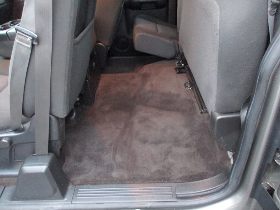 2013 Chevrolet Silverado 1500 4WD Ext Cab 143.5" LT, available for sale in Suffield, Connecticut | Suffield Auto LLC. Suffield, Connecticut 2013 Chevrolet Silverado 1500 4WD Ext Cab 143.5" LT, available for sale in Suffield, Connecticut | Suffield Auto LLC. Suffield, Connecticut