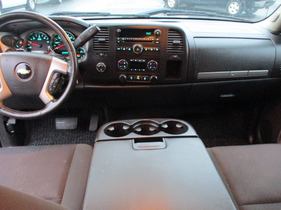 2013 Chevrolet Silverado 1500 4WD Ext Cab 143.5" LT, available for sale in Suffield, Connecticut | Suffield Auto LLC. Suffield, Connecticut 2013 Chevrolet Silverado 1500 4WD Ext Cab 143.5" LT, available for sale in Suffield, Connecticut | Suffield Auto LLC. Suffield, Connecticut