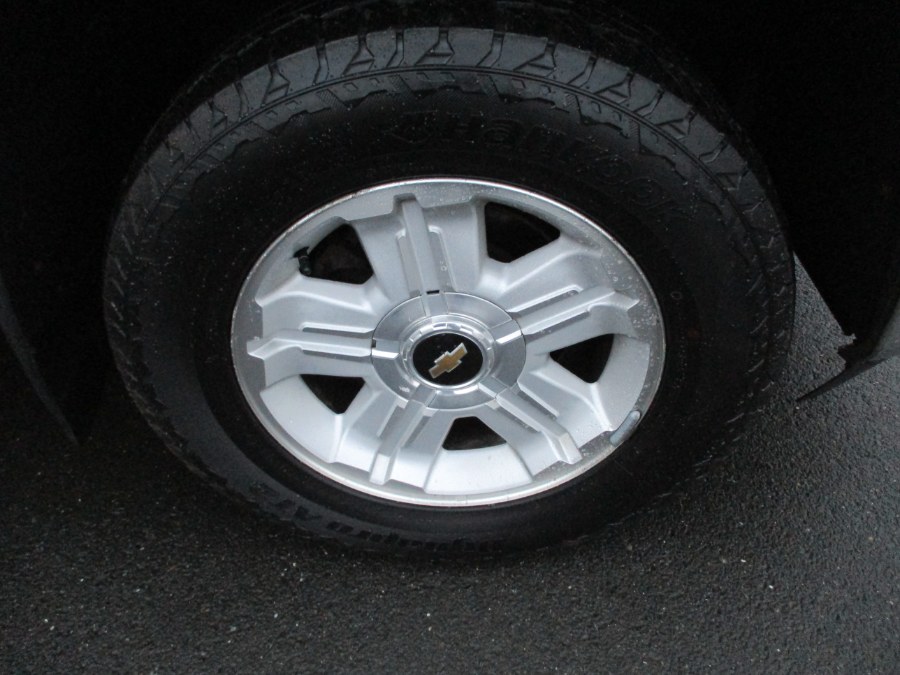 2013 Chevrolet Silverado 1500 4WD Ext Cab 143.5" LT, available for sale in Suffield, Connecticut | Suffield Auto LLC. Suffield, Connecticut 2013 Chevrolet Silverado 1500 4WD Ext Cab 143.5" LT, available for sale in Suffield, Connecticut | Suffield Auto LLC. Suffield, Connecticut