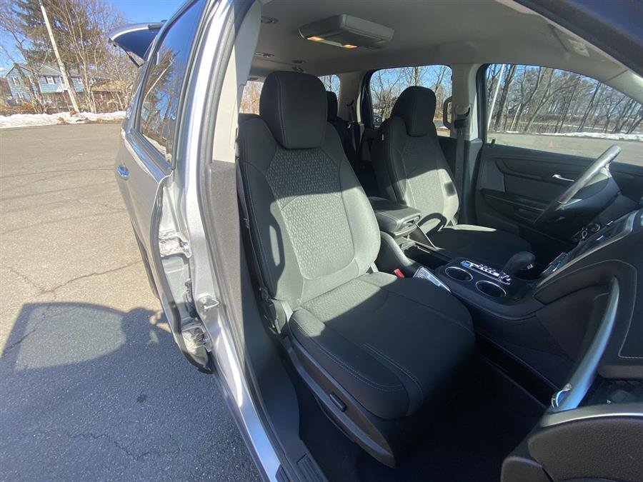 2014 GMC Acadia AWD 4dr SLE2, available for sale in Stratford, Connecticut | Wiz Leasing Inc. Stratford, Connecticut 2014 GMC Acadia AWD 4dr SLE2, available for sale in Stratford, Connecticut | Wiz Leasing Inc. Stratford, Connecticut
