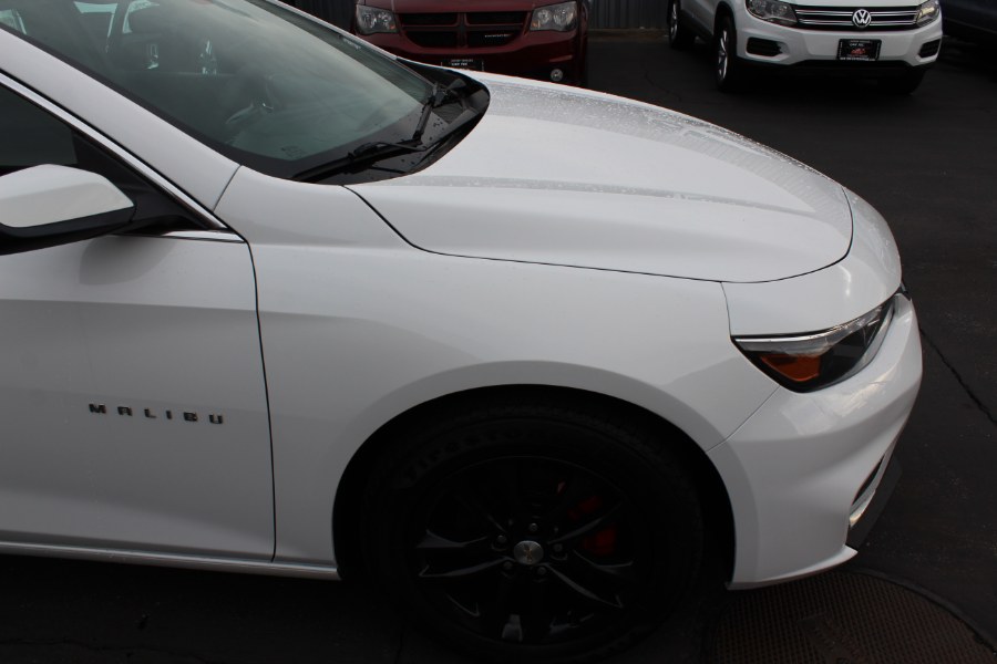 2018 Chevrolet Malibu 4dr Sdn LT w/1LT, available for sale in Deer Park, New York | Car Tec Enterprise Leasing & Sales LLC. Deer Park, New York 2018 Chevrolet Malibu 4dr Sdn LT w/1LT, available for sale in Deer Park, New York | Car Tec Enterprise Leasing & Sales LLC. Deer Park, New York