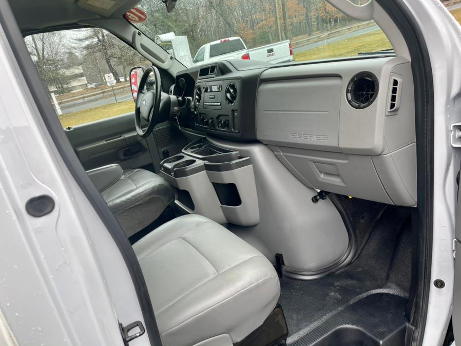 Used Ford Econoline Commercial Cutaway E-350 Super Duty 176" DRW 2016 | Mike And Tony Auto Sales, Inc. South Windsor, Connecticut Used Ford Econoline Commercial Cutaway E-350 Super Duty 176" DRW 2016 | Mike And Tony Auto Sales, Inc. South Windsor, Connecticut