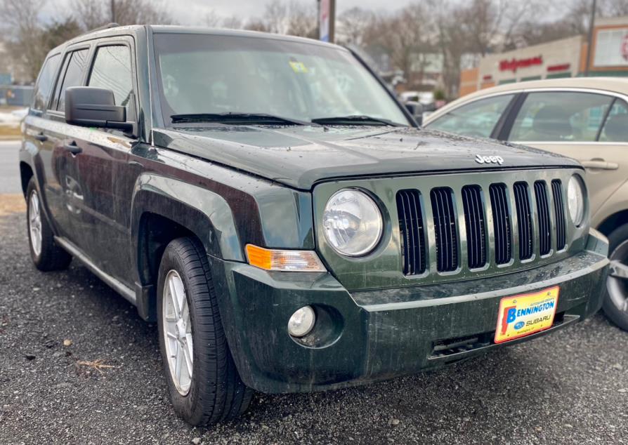 2010 Jeep Patriot 4WD 4dr Sport, available for sale in Wallingford, Connecticut | Wallingford Auto Center LLC. Wallingford, Connecticut