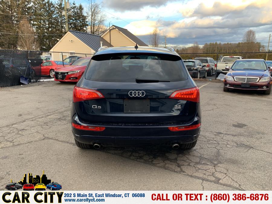 2009 Audi Q5 quattro 4dr 3.2L Prestige, available for sale in East Windsor, Connecticut | Car City LLC. East Windsor, Connecticut 2009 Audi Q5 quattro 4dr 3.2L Prestige, available for sale in East Windsor, Connecticut | Car City LLC. East Windsor, Connecticut