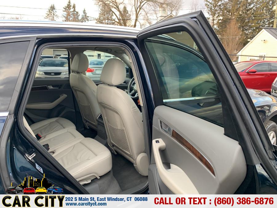 2009 Audi Q5 quattro 4dr 3.2L Prestige, available for sale in East Windsor, Connecticut | Car City LLC. East Windsor, Connecticut 2009 Audi Q5 quattro 4dr 3.2L Prestige, available for sale in East Windsor, Connecticut | Car City LLC. East Windsor, Connecticut