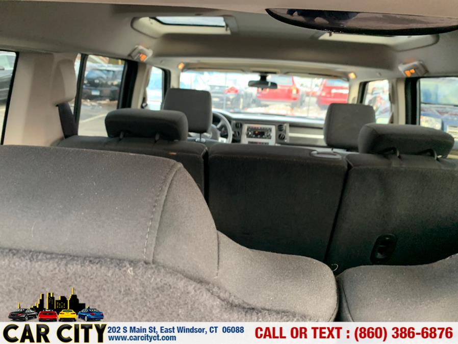 2008 Jeep Commander 4WD 4dr Sport, available for sale in East Windsor, Connecticut | Car City LLC. East Windsor, Connecticut 2008 Jeep Commander 4WD 4dr Sport, available for sale in East Windsor, Connecticut | Car City LLC. East Windsor, Connecticut