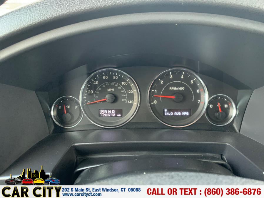 2008 Jeep Commander 4WD 4dr Sport, available for sale in East Windsor, Connecticut | Car City LLC. East Windsor, Connecticut 2008 Jeep Commander 4WD 4dr Sport, available for sale in East Windsor, Connecticut | Car City LLC. East Windsor, Connecticut