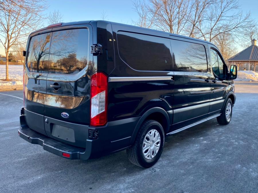 Used Ford Transit Cargo Van T-150 130" Low Rf 8600 GVWR Sliding RH Dr 2015 | Easy Credit of Jersey. South Hackensack, New Jersey