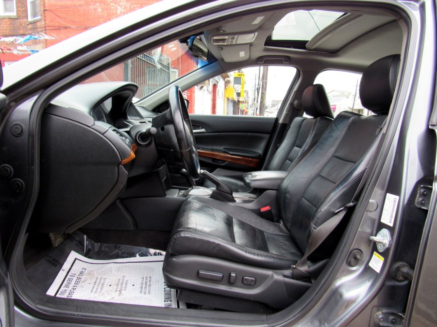 2011 Honda Accord Sdn 4dr V6 Auto EX-L, available for sale in Paterson, New Jersey | MFG Prestige Auto Group. Paterson, New Jersey 2011 Honda Accord Sdn 4dr V6 Auto EX-L, available for sale in Paterson, New Jersey | MFG Prestige Auto Group. Paterson, New Jersey