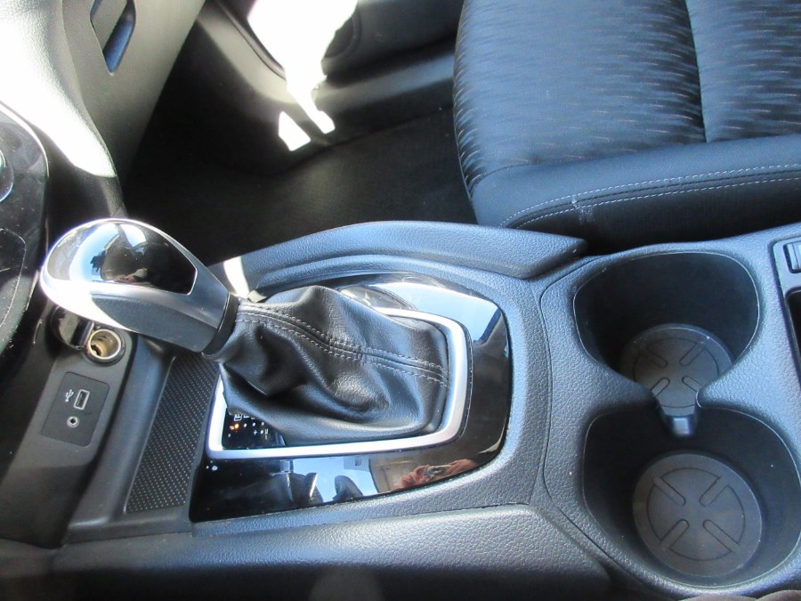 2020 Nissan Rogue FWD SV, available for sale in Linden, New Jersey | Route 27 Auto Mall. Linden, New Jersey 2020 Nissan Rogue FWD SV, available for sale in Linden, New Jersey | Route 27 Auto Mall. Linden, New Jersey