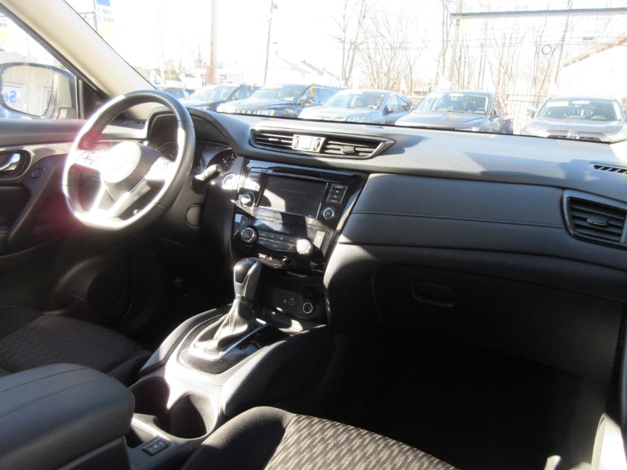 2020 Nissan Rogue FWD SV, available for sale in Linden, New Jersey | Route 27 Auto Mall. Linden, New Jersey 2020 Nissan Rogue FWD SV, available for sale in Linden, New Jersey | Route 27 Auto Mall. Linden, New Jersey