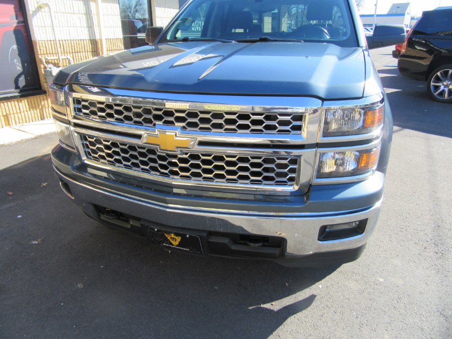 2014 Chevrolet Silverado 1500 4WD Double Cab 143.5" LT w/2LT, available for sale in Little Ferry, New Jersey | Royalty Auto Sales. Little Ferry, New Jersey 2014 Chevrolet Silverado 1500 4WD Double Cab 143.5" LT w/2LT, available for sale in Little Ferry, New Jersey | Royalty Auto Sales. Little Ferry, New Jersey