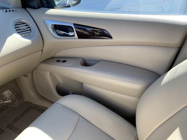 2014 Nissan Pathfinder Platinum, available for sale in Forestville, Maryland | Valentine Motor Company. Forestville, Maryland 2014 Nissan Pathfinder Platinum, available for sale in Forestville, Maryland | Valentine Motor Company. Forestville, Maryland