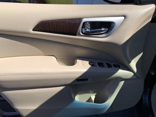 2014 Nissan Pathfinder Platinum, available for sale in Forestville, Maryland | Valentine Motor Company. Forestville, Maryland 2014 Nissan Pathfinder Platinum, available for sale in Forestville, Maryland | Valentine Motor Company. Forestville, Maryland