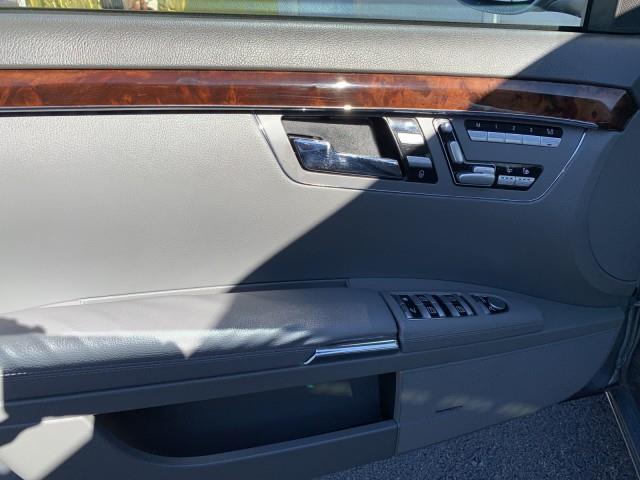 2007 Mercedes-benz S-class 5.5L V8, available for sale in Forestville, Maryland | Valentine Motor Company. Forestville, Maryland 2007 Mercedes-benz S-class 5.5L V8, available for sale in Forestville, Maryland | Valentine Motor Company. Forestville, Maryland