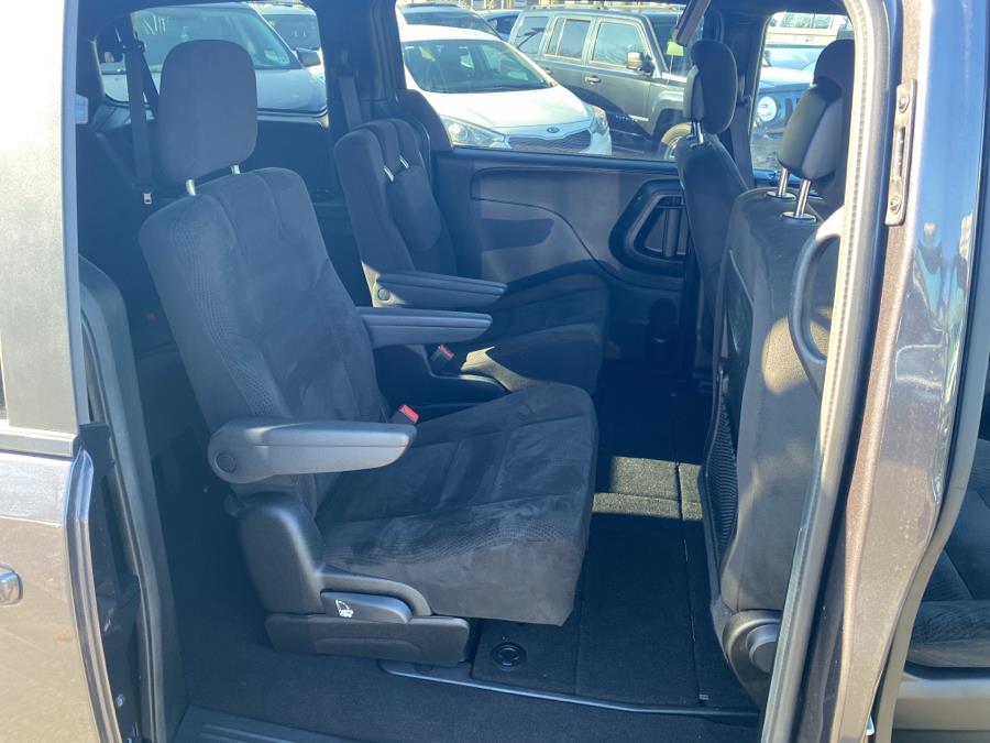 2016 Dodge Grand Caravan 4dr Wgn American Value Pkg, available for sale in Little Ferry, New Jersey | Victoria Preowned Autos Inc. Little Ferry, New Jersey 2016 Dodge Grand Caravan 4dr Wgn American Value Pkg, available for sale in Little Ferry, New Jersey | Victoria Preowned Autos Inc. Little Ferry, New Jersey