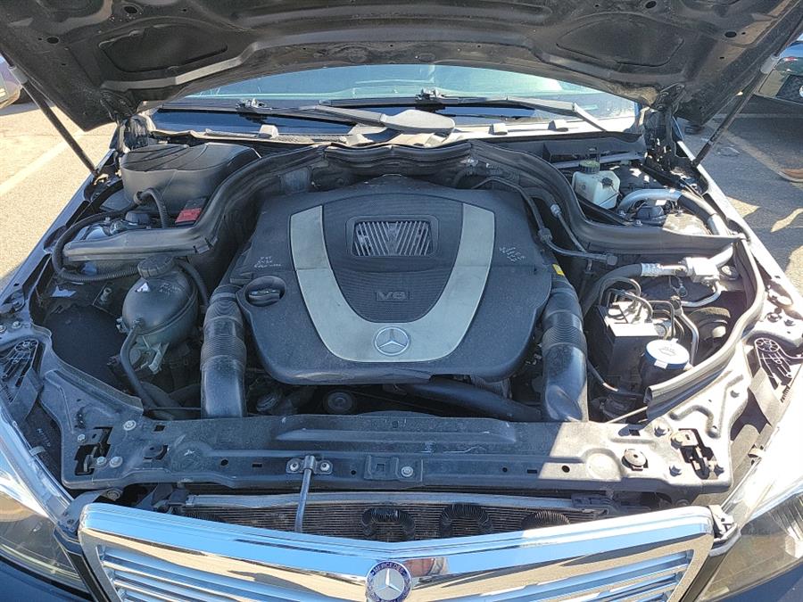 2010 Mercedes-Benz C-Class 4dr Sdn C300 Sport 4MATIC, available for sale in Little Ferry, New Jersey | Victoria Preowned Autos Inc. Little Ferry, New Jersey 2010 Mercedes-Benz C-Class 4dr Sdn C300 Sport 4MATIC, available for sale in Little Ferry, New Jersey | Victoria Preowned Autos Inc. Little Ferry, New Jersey