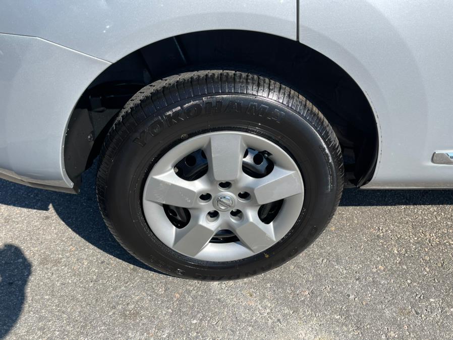 2015 Nissan Rogue Select AWD 4dr S, available for sale in South Windsor, Connecticut | Mike And Tony Auto Sales, Inc. South Windsor, Connecticut 2015 Nissan Rogue Select AWD 4dr S, available for sale in South Windsor, Connecticut | Mike And Tony Auto Sales, Inc. South Windsor, Connecticut
