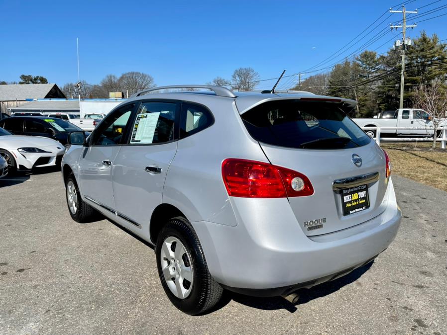 2015 Nissan Rogue Select AWD 4dr S, available for sale in South Windsor, Connecticut | Mike And Tony Auto Sales, Inc. South Windsor, Connecticut 2015 Nissan Rogue Select AWD 4dr S, available for sale in South Windsor, Connecticut | Mike And Tony Auto Sales, Inc. South Windsor, Connecticut
