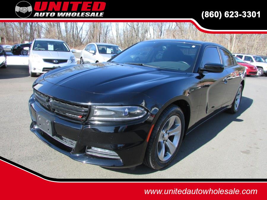 2015 Dodge Charger 4dr Sdn SXT RWD, available for sale in East Windsor, Connecticut | United Auto Sales of E Windsor, Inc. East Windsor, Connecticut