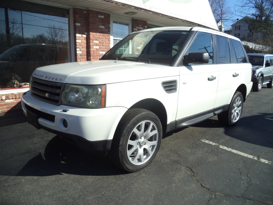 2009 Land Rover Range Rover Sport 4WD 4dr HSE, available for sale in Naugatuck, Connecticut | Riverside Motorcars, LLC. Naugatuck, Connecticut