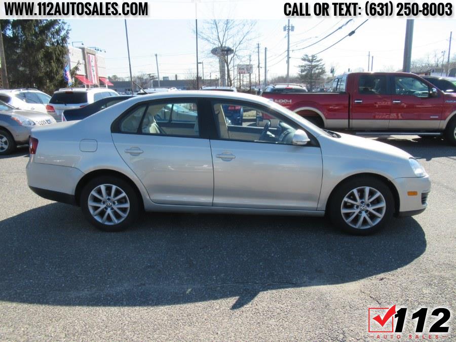 Used Volkswagen Jetta Sedan 4dr Auto Limited PZEV 2010 | 112 Auto Sales. Patchogue, New York Used Volkswagen Jetta Sedan 4dr Auto Limited PZEV 2010 | 112 Auto Sales. Patchogue, New York