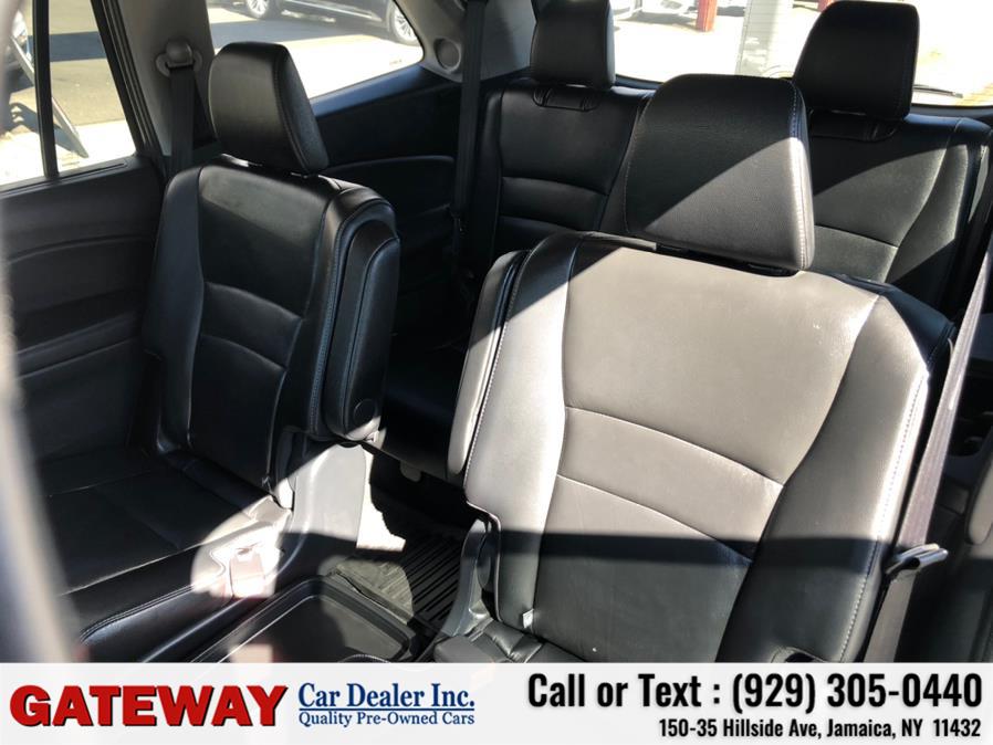 2019 Honda Pilot Touring 7-Passenger AWD, available for sale in Jamaica, New York | Gateway Car Dealer Inc. Jamaica, New York 2019 Honda Pilot Touring 7-Passenger AWD, available for sale in Jamaica, New York | Gateway Car Dealer Inc. Jamaica, New York
