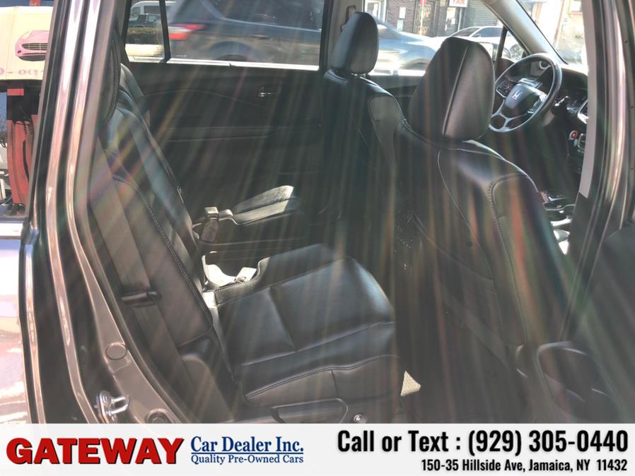 2019 Honda Pilot Touring 7-Passenger AWD, available for sale in Jamaica, New York | Gateway Car Dealer Inc. Jamaica, New York 2019 Honda Pilot Touring 7-Passenger AWD, available for sale in Jamaica, New York | Gateway Car Dealer Inc. Jamaica, New York