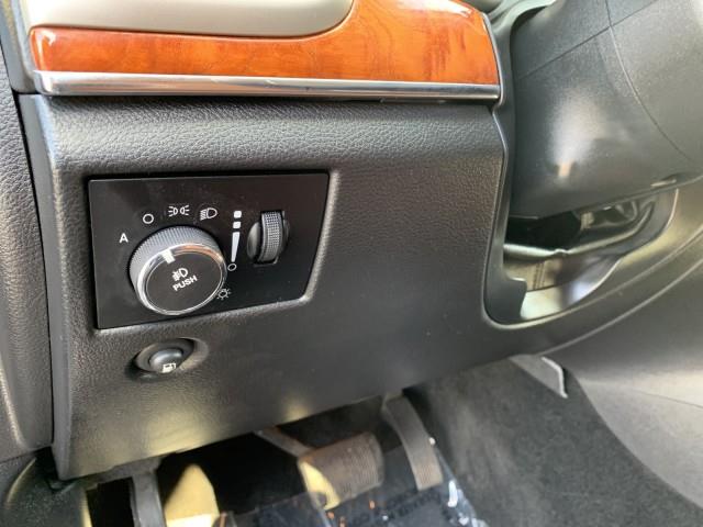 Used Jeep Grand Cherokee Overland 2013 | Valentine Motor Company. Forestville, Maryland Used Jeep Grand Cherokee Overland 2013 | Valentine Motor Company. Forestville, Maryland