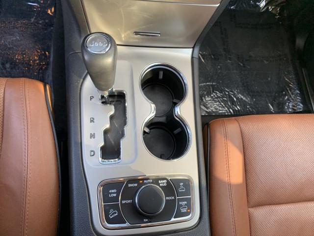 Used Jeep Grand Cherokee Overland 2013 | Valentine Motor Company. Forestville, Maryland Used Jeep Grand Cherokee Overland 2013 | Valentine Motor Company. Forestville, Maryland