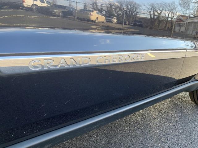 Used Jeep Grand Cherokee Overland 2013 | Valentine Motor Company. Forestville, Maryland Used Jeep Grand Cherokee Overland 2013 | Valentine Motor Company. Forestville, Maryland