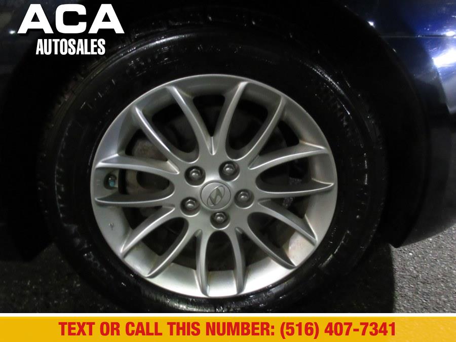 2010 Hyundai Genesis 4dr Sdn 3.8L V6, available for sale in Lynbrook, New York | ACA Auto Sales. Lynbrook, New York 2010 Hyundai Genesis 4dr Sdn 3.8L V6, available for sale in Lynbrook, New York | ACA Auto Sales. Lynbrook, New York