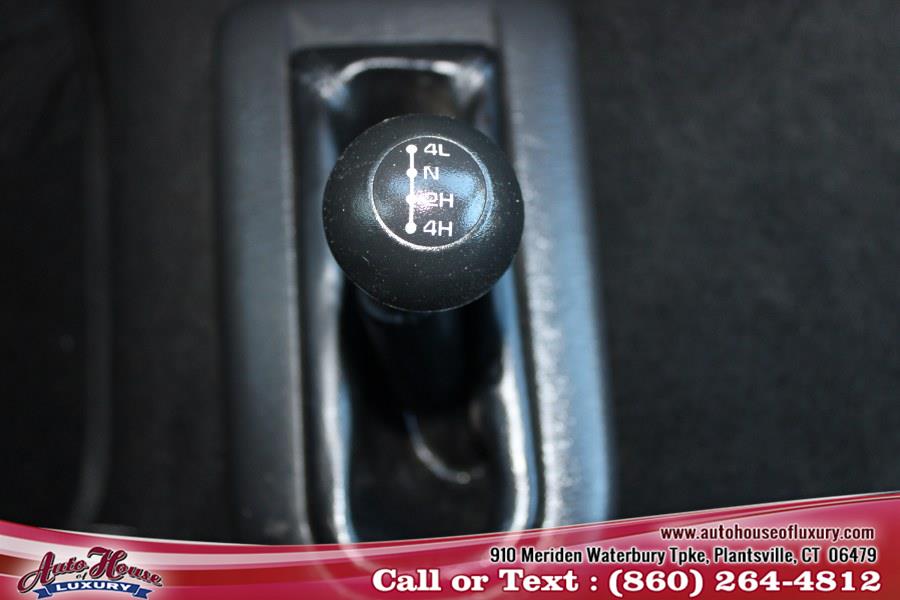 2005 Dodge Ram 2500 4dr Quad Cab 160.5" WB 4WD SLT, available for sale in Plantsville, Connecticut | Auto House of Luxury. Plantsville, Connecticut 2005 Dodge Ram 2500 4dr Quad Cab 160.5" WB 4WD SLT, available for sale in Plantsville, Connecticut | Auto House of Luxury. Plantsville, Connecticut