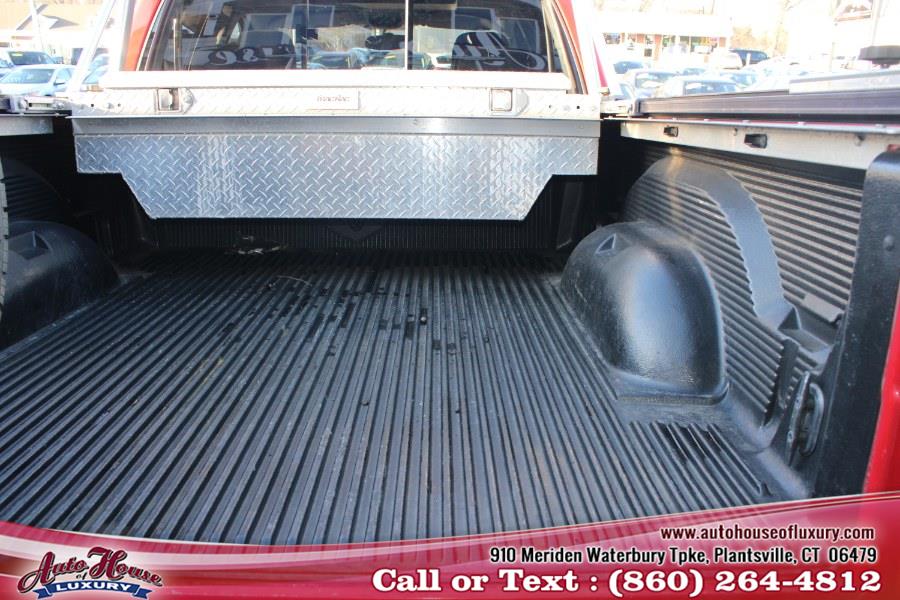 2005 Dodge Ram 2500 4dr Quad Cab 160.5" WB 4WD SLT, available for sale in Plantsville, Connecticut | Auto House of Luxury. Plantsville, Connecticut 2005 Dodge Ram 2500 4dr Quad Cab 160.5" WB 4WD SLT, available for sale in Plantsville, Connecticut | Auto House of Luxury. Plantsville, Connecticut