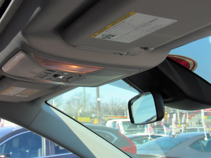 Used Toyota RAV4 XLE AWD (Natl) 2019 | NJ Used Cars Center. Irvington, New Jersey Used Toyota RAV4 XLE AWD (Natl) 2019 | NJ Used Cars Center. Irvington, New Jersey
