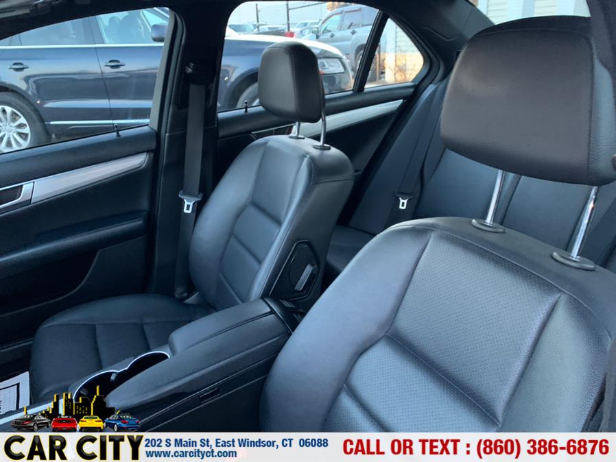 Used Mercedes-Benz C-Class 4dr Sdn C300 Sport 4MATIC 2014 | Car City LLC. East Windsor, Connecticut Used Mercedes-Benz C-Class 4dr Sdn C300 Sport 4MATIC 2014 | Car City LLC. East Windsor, Connecticut
